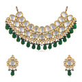 green crystal necklace set with white pearls