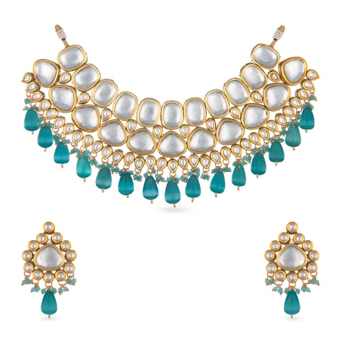 blue crystal necklace set with white pearls