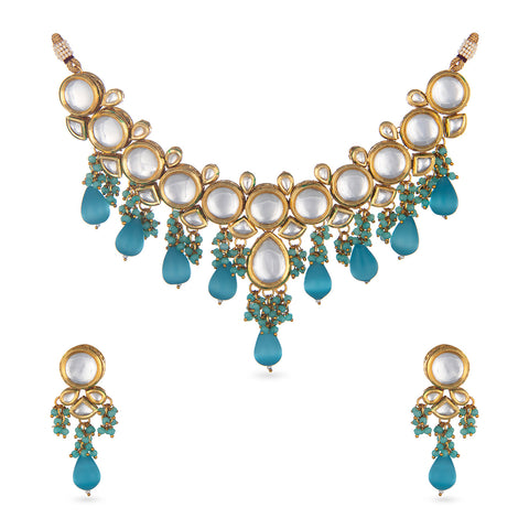 Gold plated blue necklace set with pearls and crystals